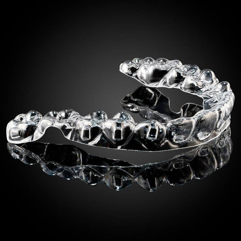 Clear Aligner – Khay Chỉnh Nha Trong Suốt