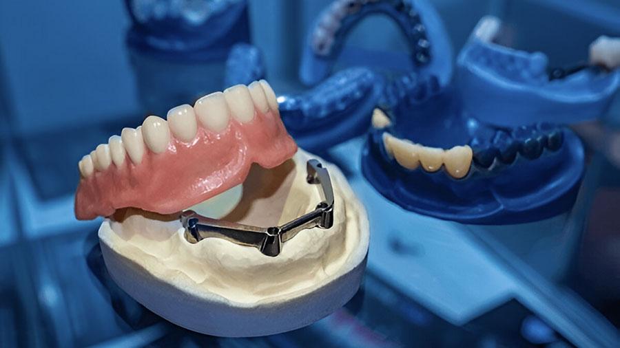 dental-lab-outsourcing-key-trends-for-2025